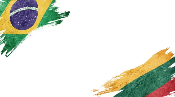 Beyaz Arkaplanda Brezilya ve Litvanya Bayrakları — Stok fotoğraf